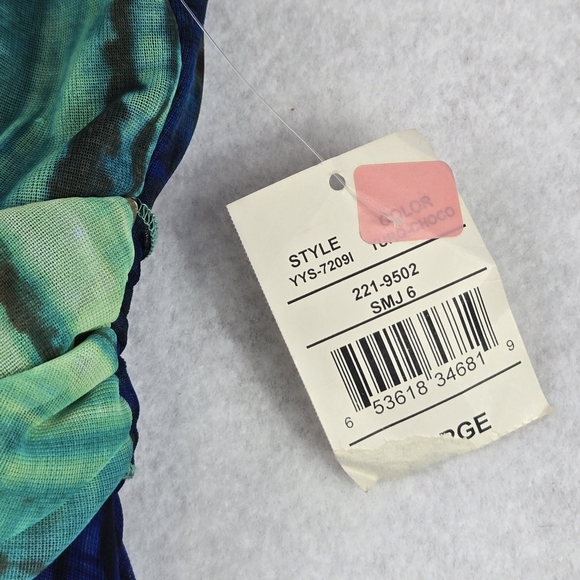 Ruby Rox Multicolor Dress - Picture 4 of 9